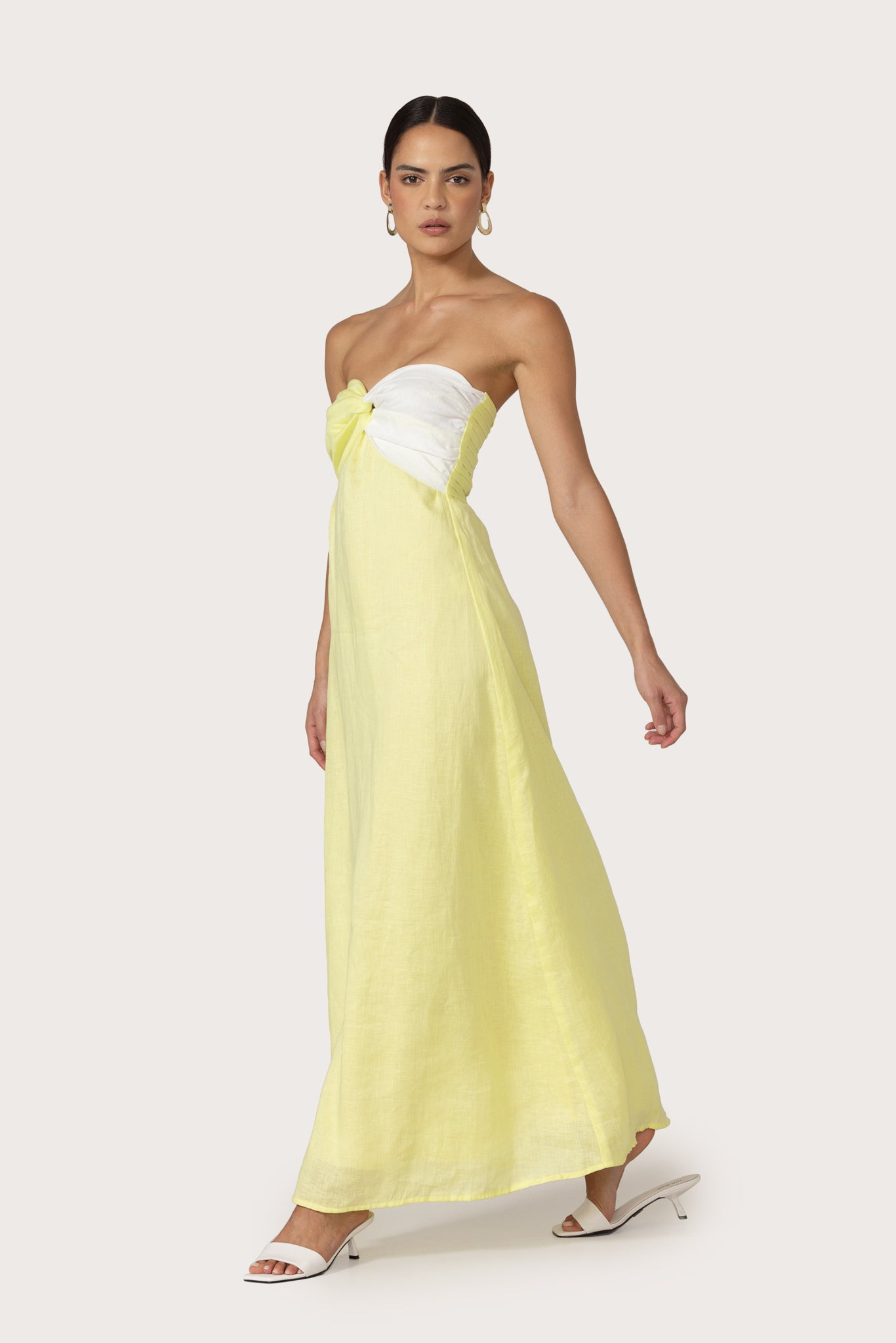 SCS-Lusana-1276_5ce22471-1004-