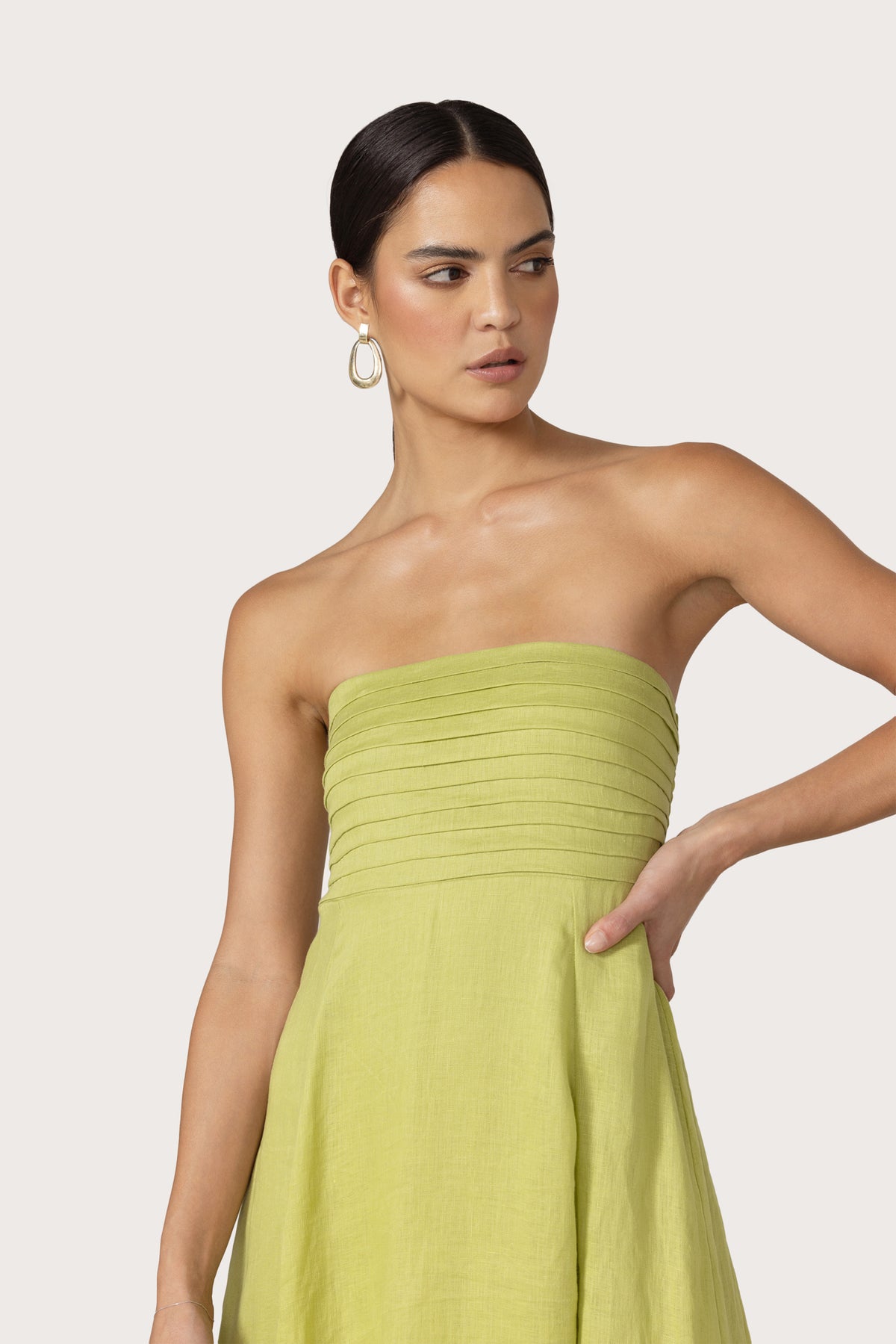 Talia Linen Pintuck Maxi Dress in Sage – Lusana
