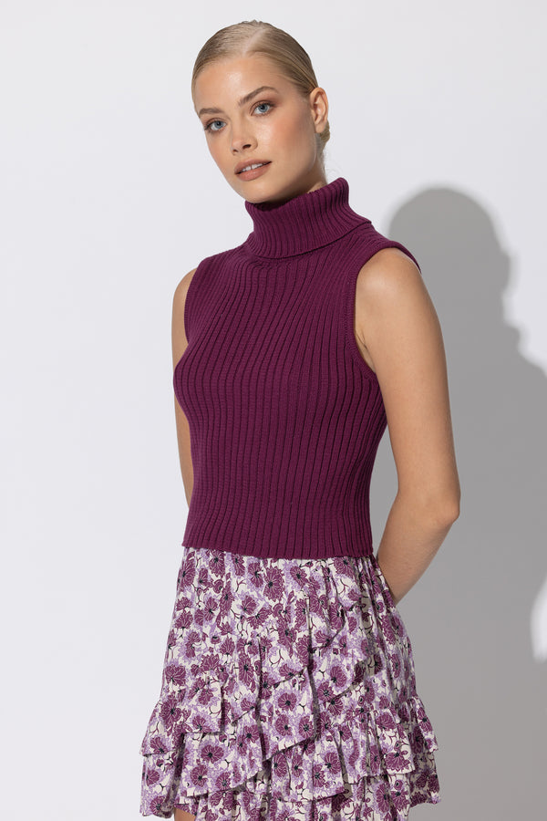 Thea Knitted Top in Berry