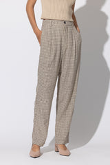 Suit Trousers in Obi Abstract