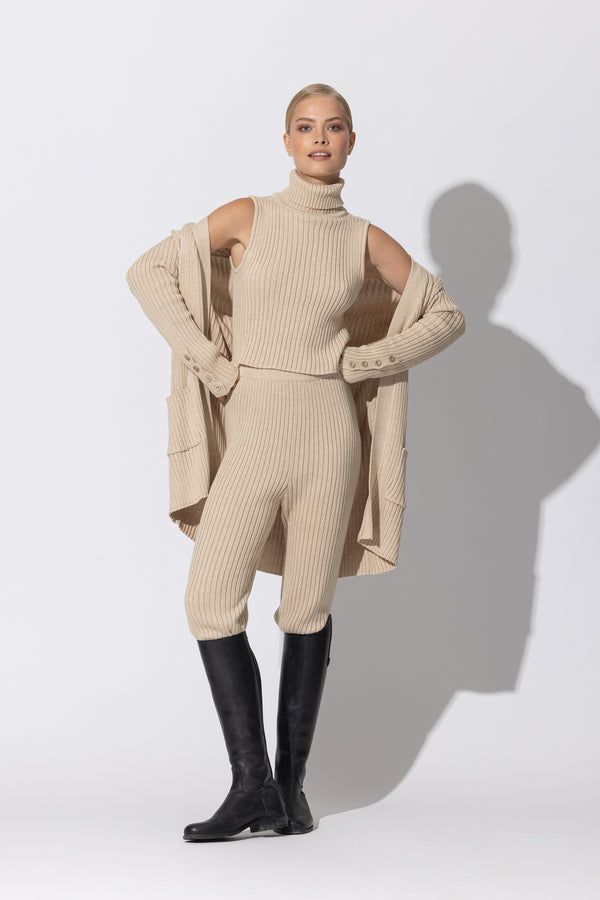 Thea Knitted Top in Beige